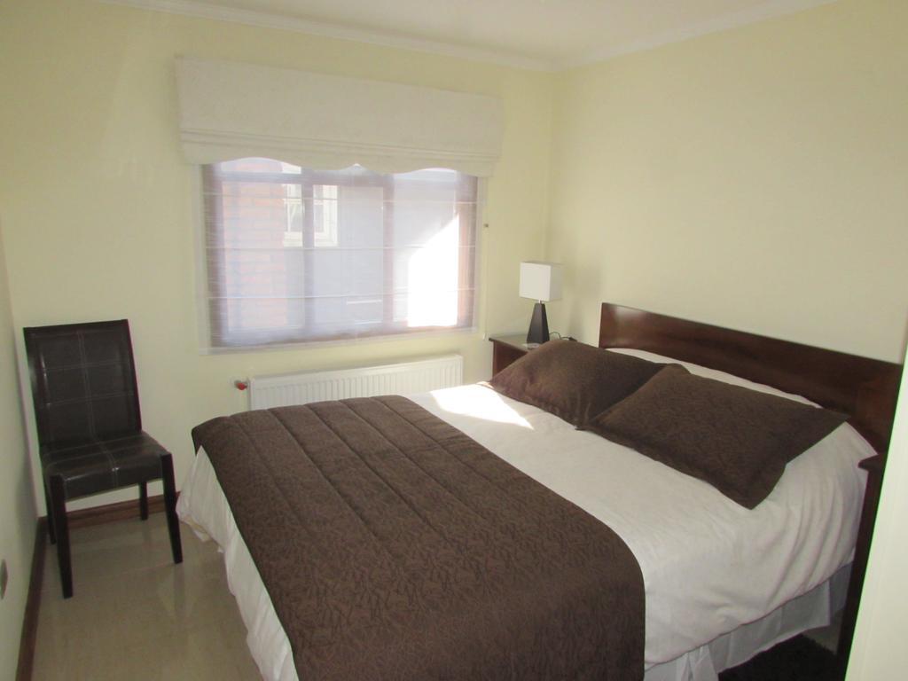 Hostal Buena Estancia Punta Arenas Rum bild